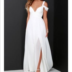 Lulu’s Ocean of Elegance Maxi Dress